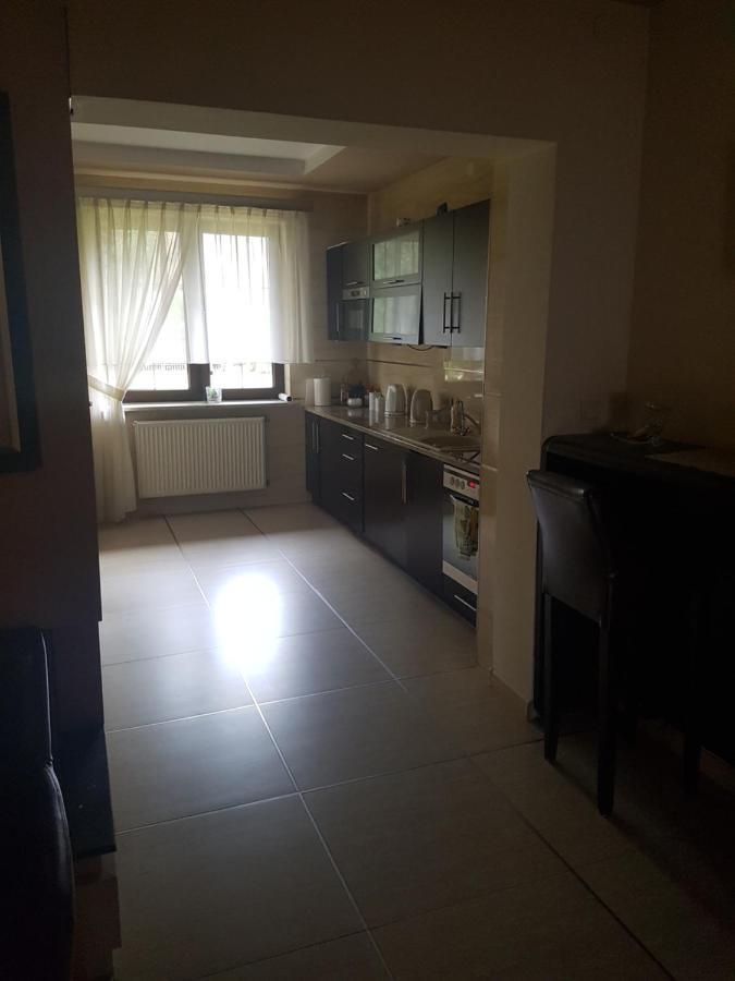Villarenoma Nadarzyn Luaran gambar