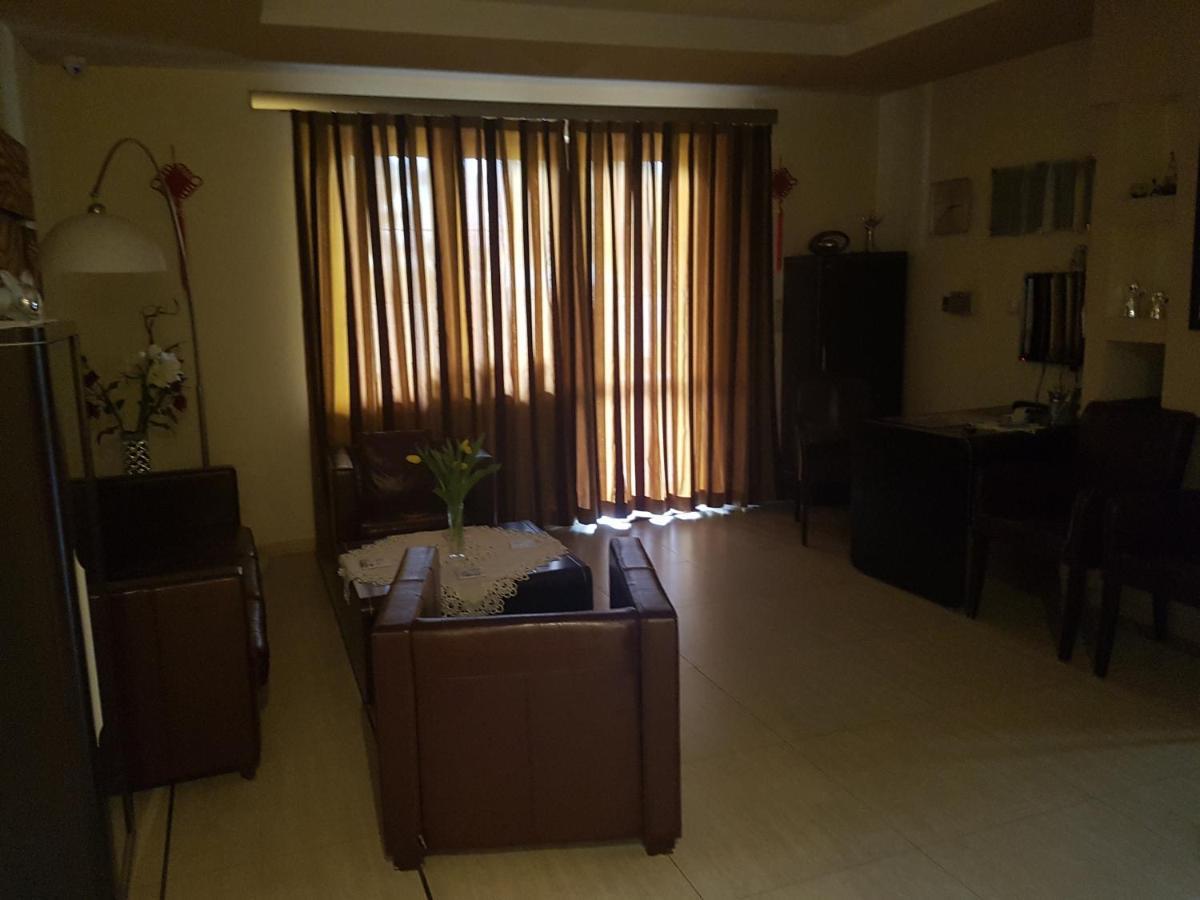 Villarenoma Nadarzyn Luaran gambar