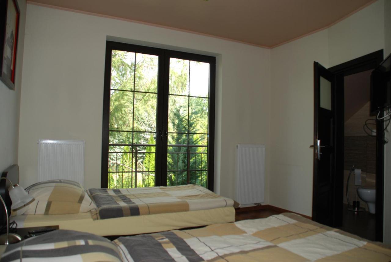 Villarenoma Nadarzyn Luaran gambar